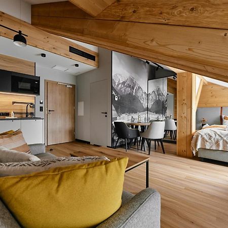 Tatra Nest Apartamenty - Jacuzzi, Sauna! เบียวีดูนาเยซ ภายนอก รูปภาพ
