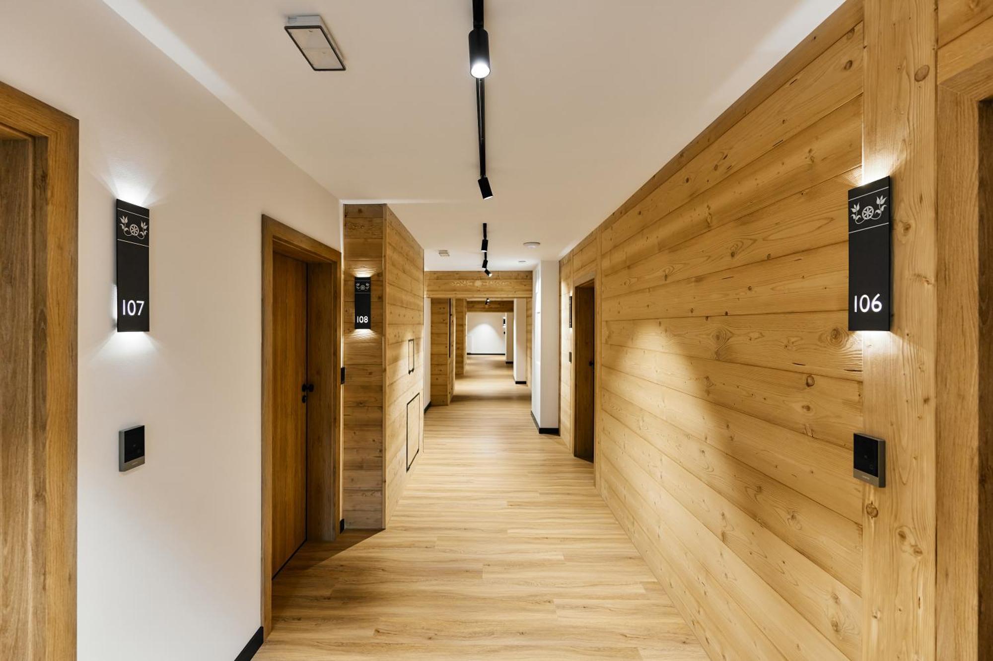 Tatra Nest Apartamenty - Jacuzzi, Sauna! เบียวีดูนาเยซ ภายนอก รูปภาพ