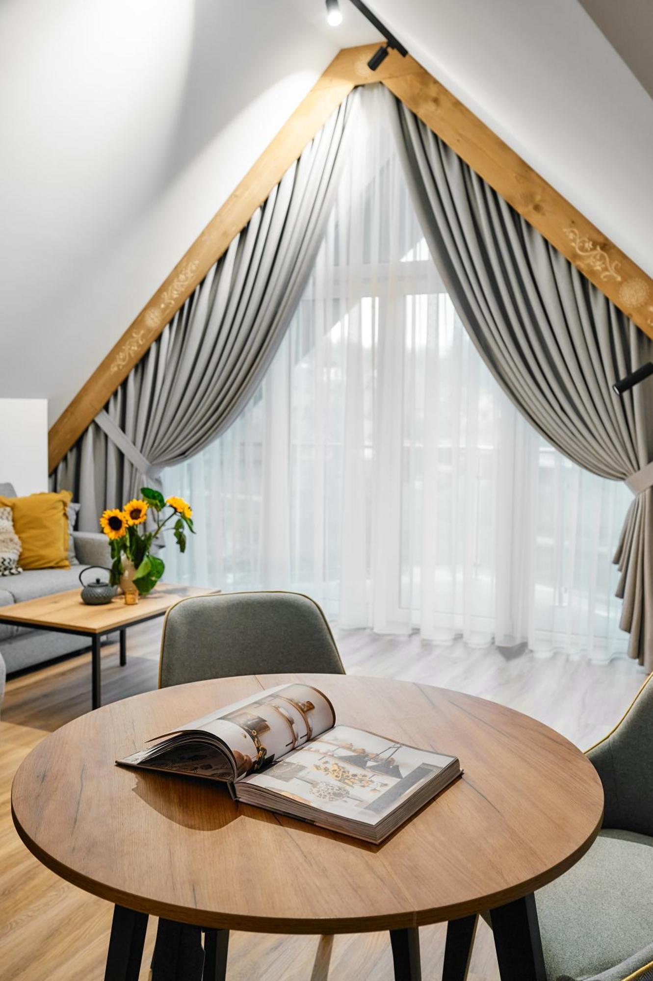 Tatra Nest Apartamenty - Jacuzzi, Sauna! เบียวีดูนาเยซ ภายนอก รูปภาพ