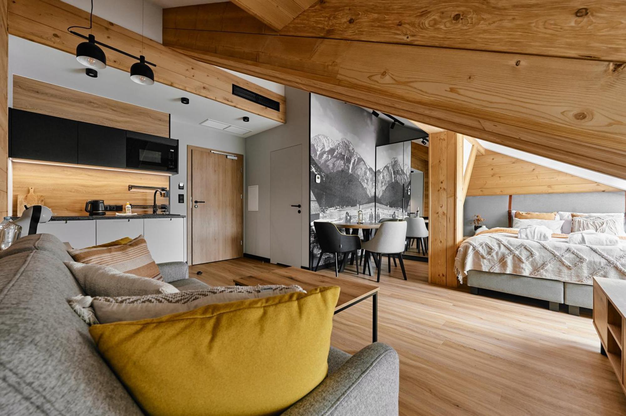 Tatra Nest Apartamenty - Jacuzzi, Sauna! เบียวีดูนาเยซ ภายนอก รูปภาพ